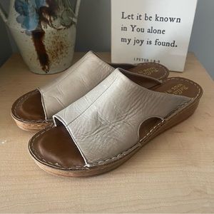 Bella Vita Made in Italy leather sandals size 7.5